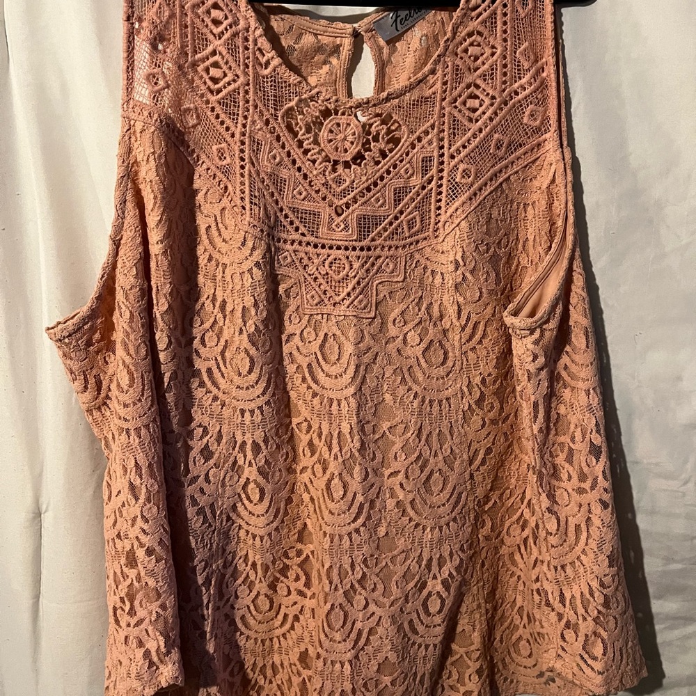 Lace tank